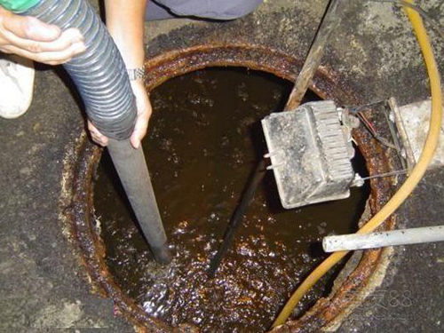 平阴隔油池清理